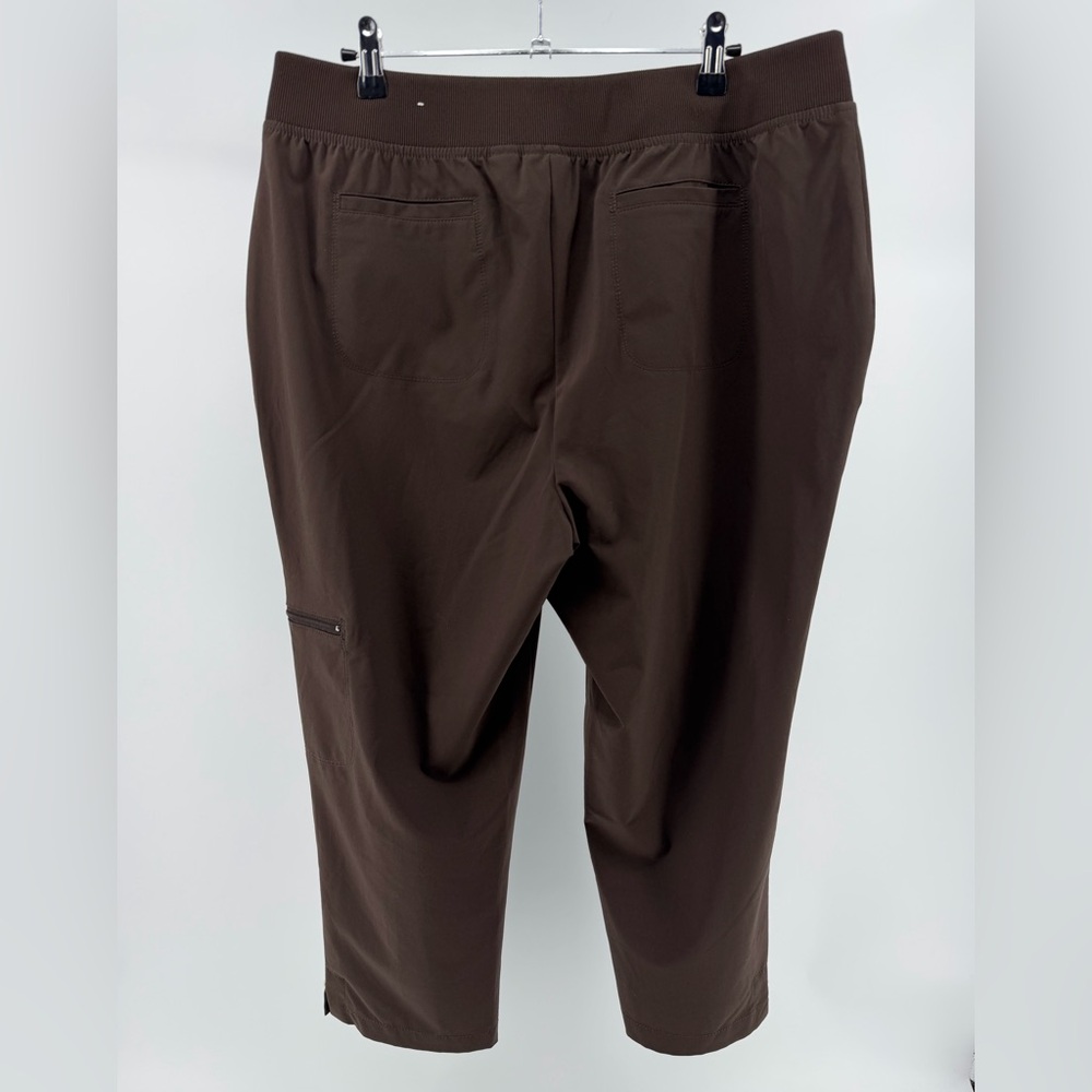 Chico's Zenergy Chocolate Brown Stretch Cropped Pull-On Pants, Women's Large (2) - Picture 4 of 7